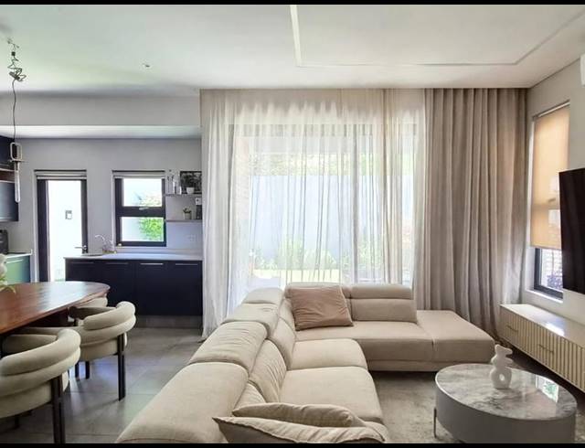 3 BEDROOM PROPERTY TO RENT IN BRYANSTON